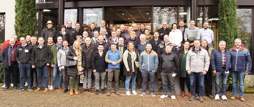 suemo2025_gruppenbild_827x350